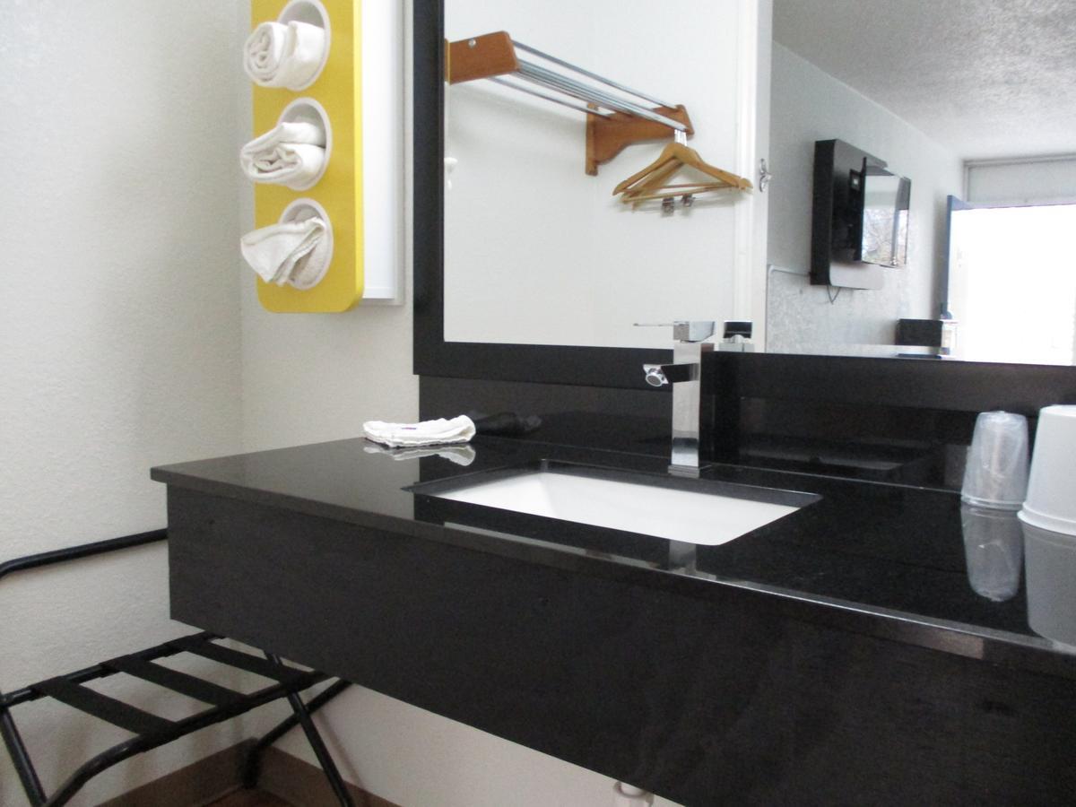Econo Lodge Asheboro Dış mekan fotoğraf