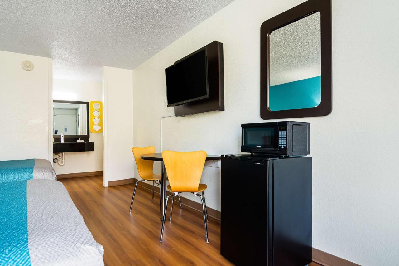 Econo Lodge Asheboro Dış mekan fotoğraf